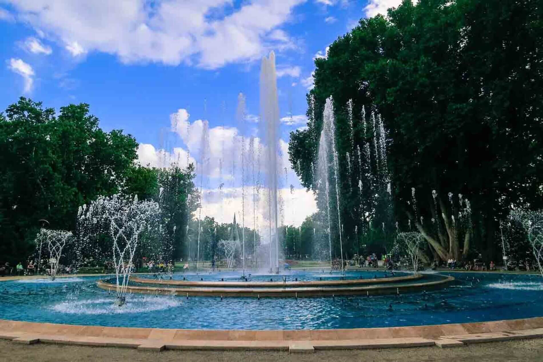 Music Fountain in Budapest: A Visitor's Guide - All Things Budapest 